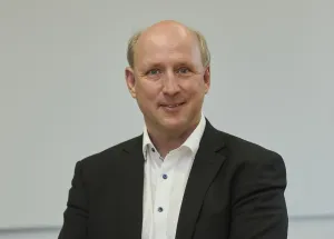 Dr. Jörn Erbguth